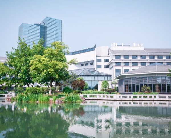 What are the 4 medical device parks in India