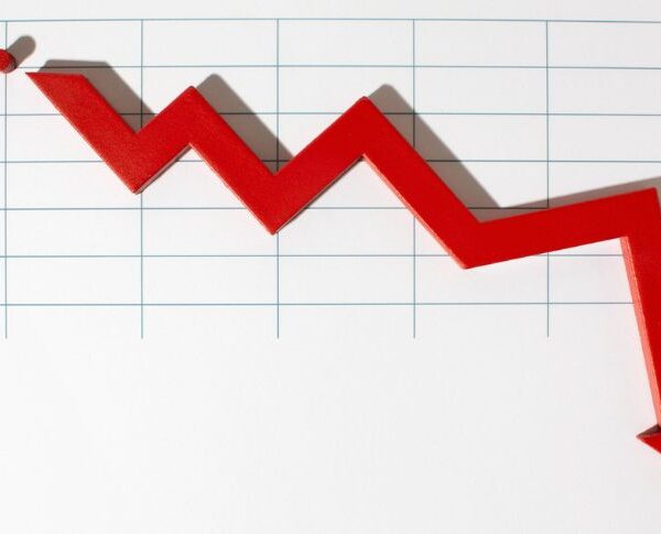 Siemens Healthineers Warns of €300 Million Tariff Hit Despite Revenue Growth