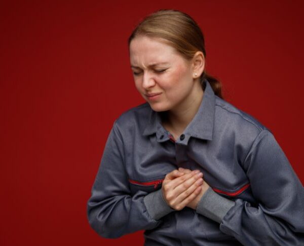 Cardiologist Warns: Women’s Heart Attack Symptoms Differ from…