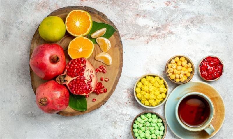 Winter Superfoods That Keep Your Eyes Healthy and Combat Dryness