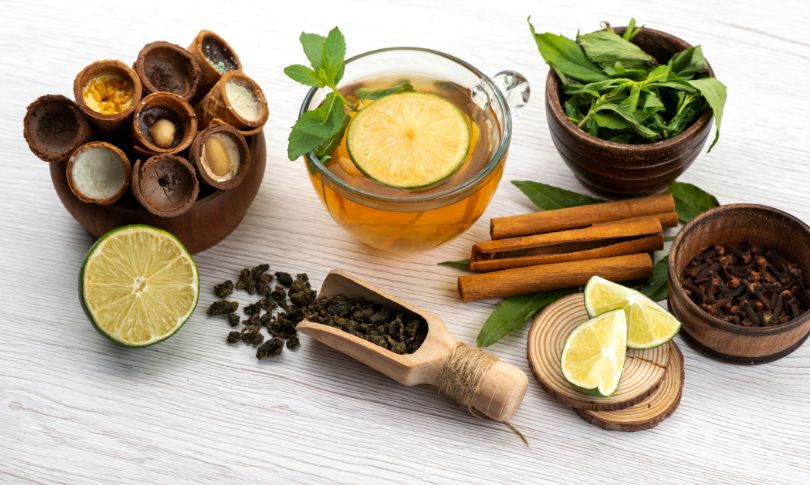 5 Ayurvedic Home Remedies That Went Viral in 2025 Benefits, Uses, and Expert Insights