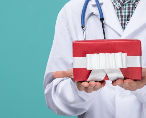 A Critical Life-Saving System With Incomplete Information Hundreds of Hospitals Did Not Upload Transplant Records to the National Registry Portal